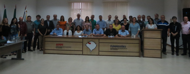 DEZESSEIS DE NOVEMBRO É ANFITRIÃO DO ENCONTRO DA AMM.